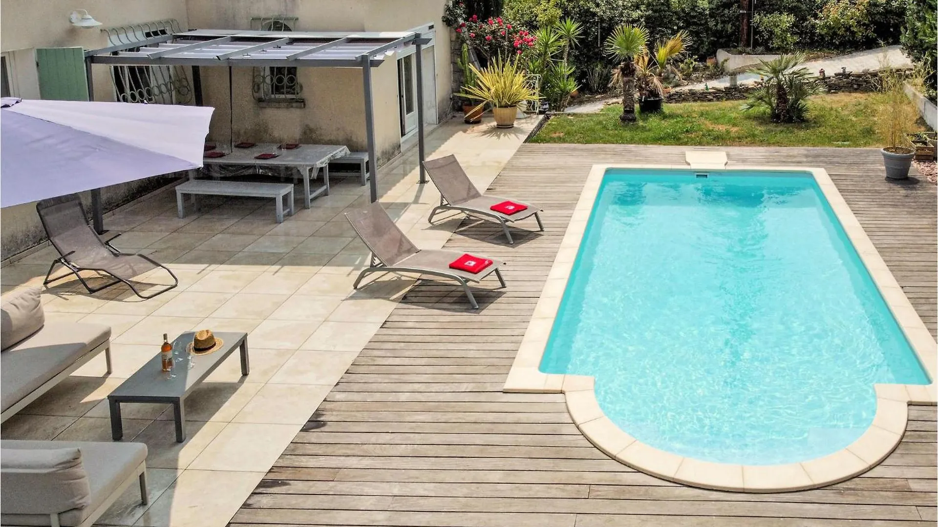 3 Bedroom Lovely Home In Belcodene